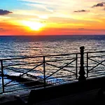 Appartement Italian Charm, Modern Elegance In *