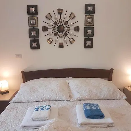 Italian Charm, Modern Elegance In Apartment