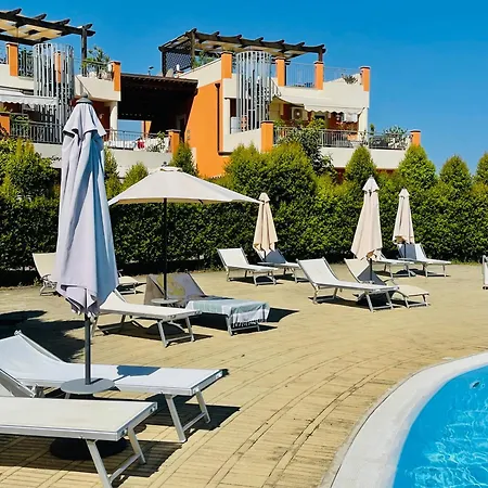 Italian Charm, Modern Elegance In * פיצו