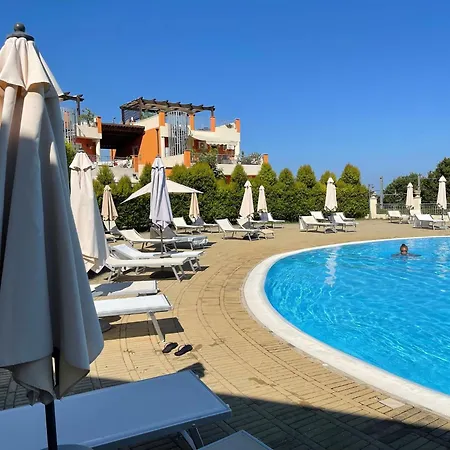 Apartment Italian Charm, Modern Elegance In