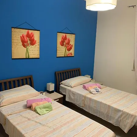 Italian Charm, Modern Elegance In Appartamento